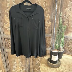 Lane Bryant black button v neck long /roll sleeve front pocket blouse 18/20 2XL